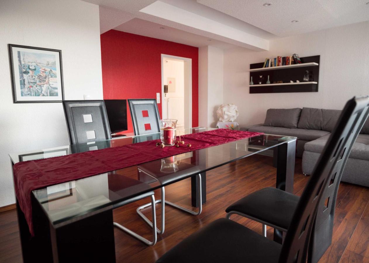 Ferienwohnung Moemlingtal Momlingen Pokoj fotografie